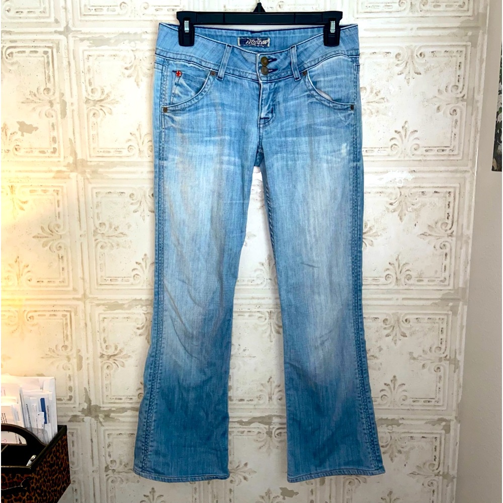 Hudson women's  Jeans bootcut  size 26 Color PRM light wash